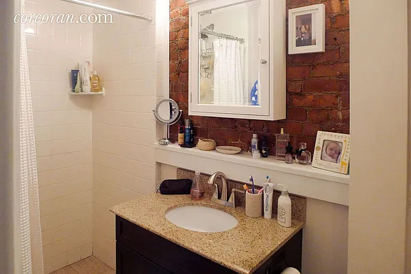 Rented by Corcoran | media 21