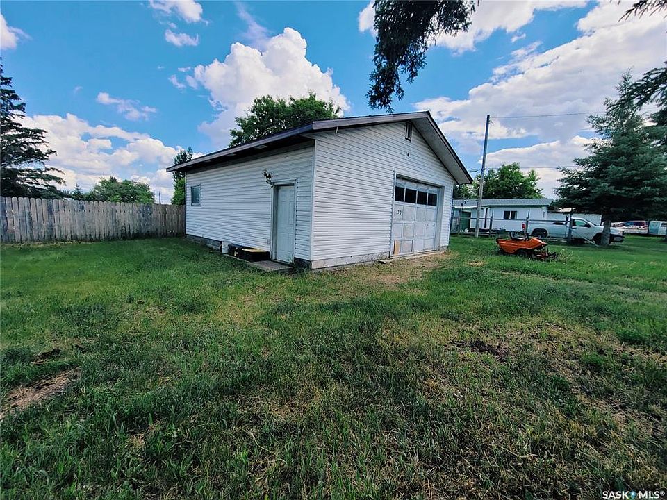 1st image of 72 2nd AVENUE