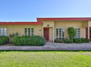 10040 W Royal Oak Rd APT B, Sun City, AZ 85351