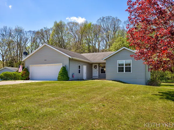 3830 Hidden Forest Dr, Dorr, MI 49323