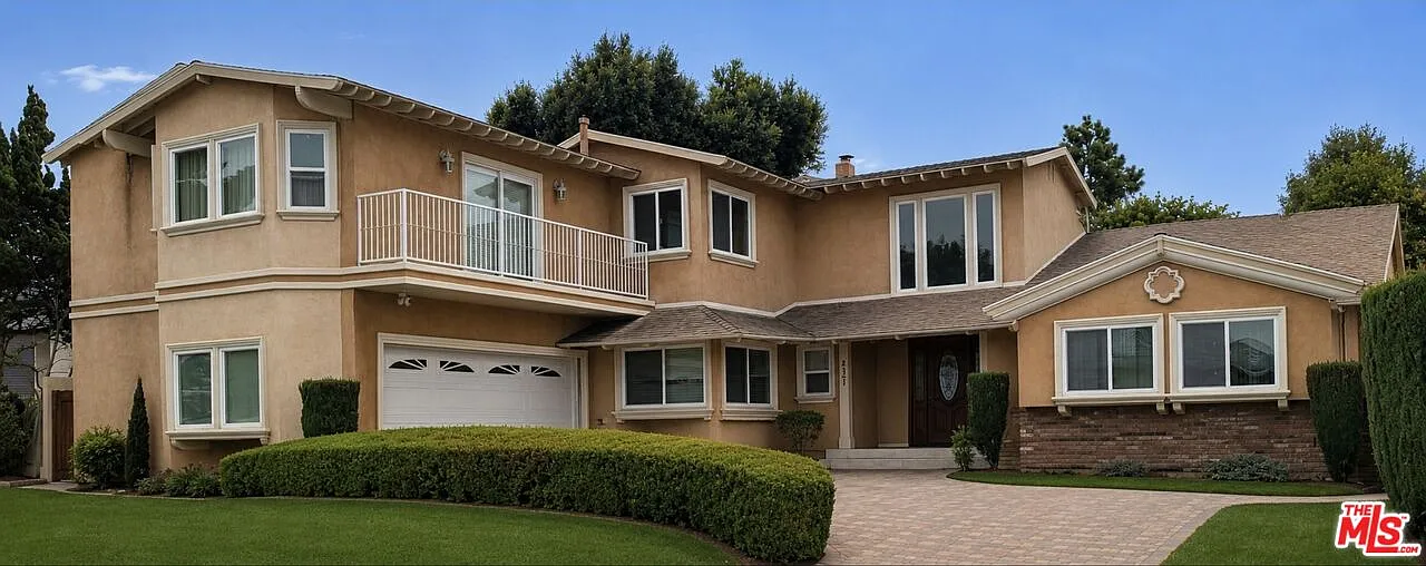 4 bed, 4.0 bath, 2929 sqft, $6,000 — Photo 2