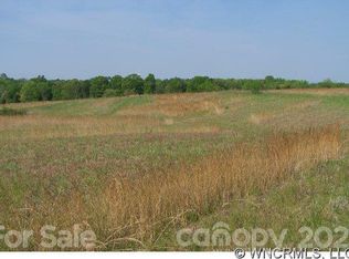 265 State Line Rd, Chesnee, SC 29323