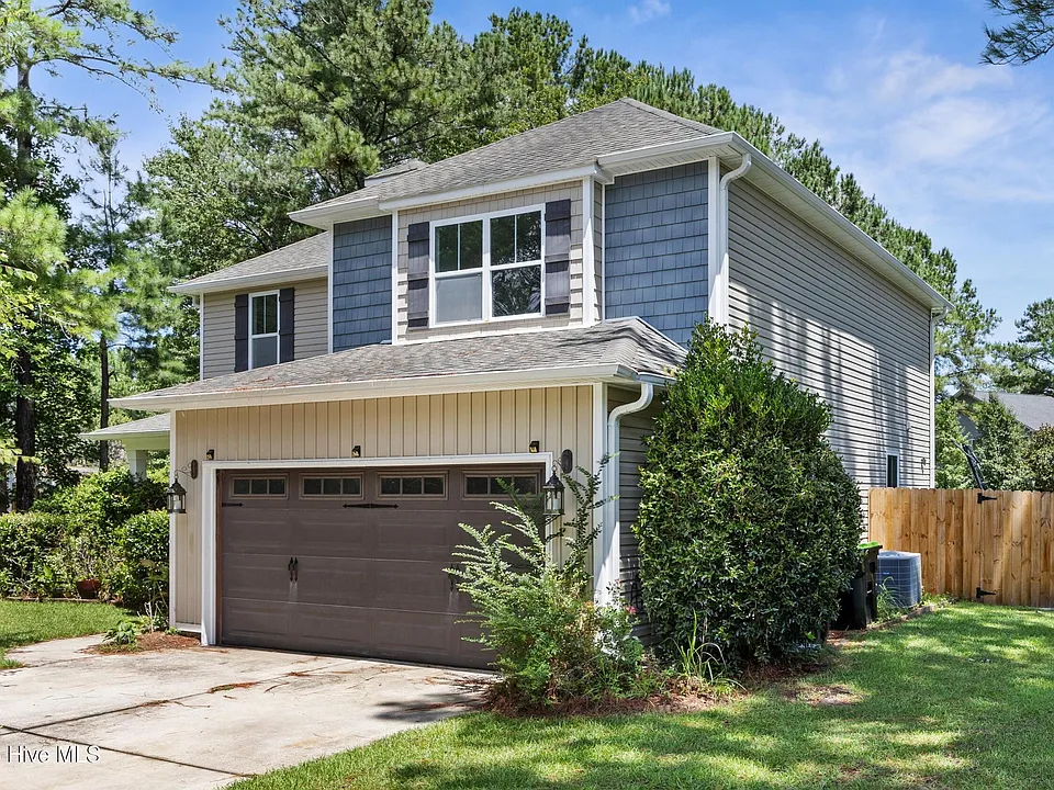 146 Cornel Ln