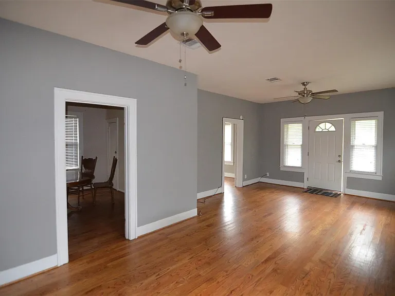 321 Dorchester St — Photo 4