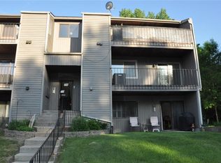 6837 Preston Terrace Ct SW, Cedar Rapids, IA 52404