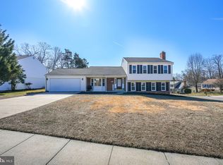 7829 Richfield Rd, Springfield, VA 22153