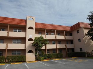 8021 N Sunrise Lakes Dr APT 109, Sunrise, FL 33322