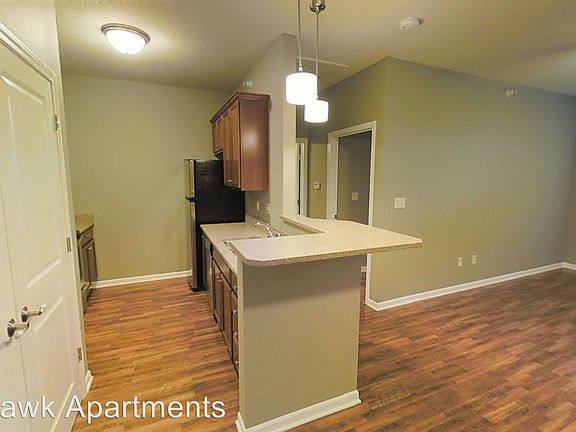 2nd image of 3605 Falcon Ave Unit 105