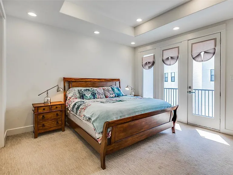 2612 Polk Ave #B — Photo 15