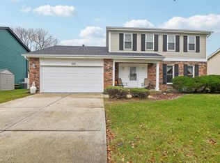 1737 Concord Dr, Downers Grove, IL 60516