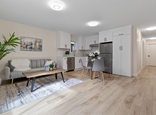 20162 82nd Ave #A, Langley, BC V2Y 3Y6