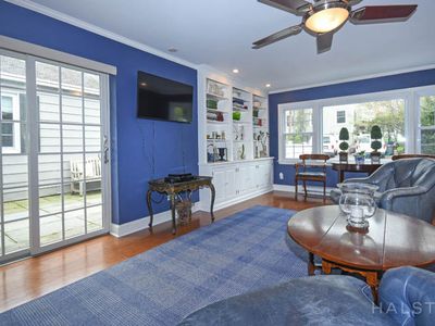 24 Cherry St, Darien, CT, 06820