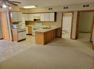 70 N Ave #B, Nevada, IA 50201