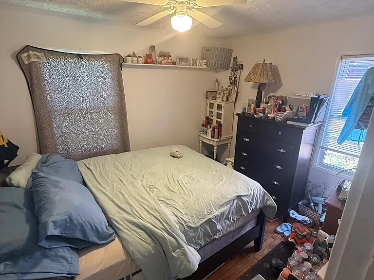 532 Hudson St — Photo 14