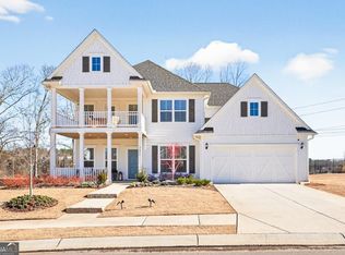 7277 Maple Brook Ln, Flowery Branch, GA