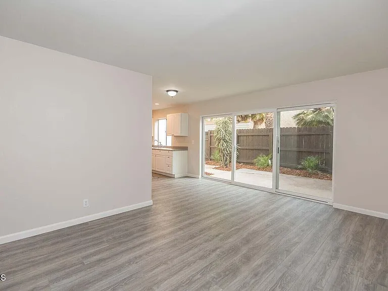 784 Seawind Way #784 — Photo 17