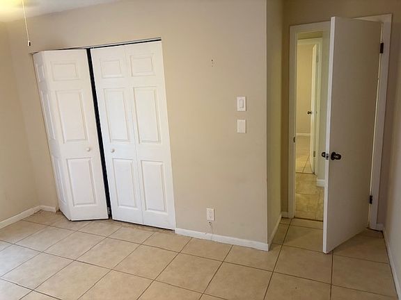 5th image of 4770 NW 77th Ter