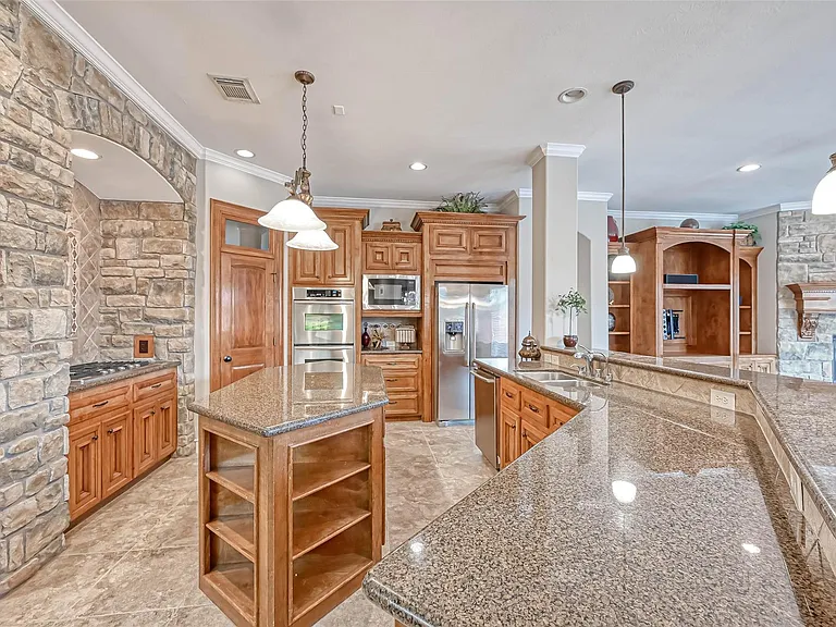 13815 Nathan Ridge Ln — Photo 15