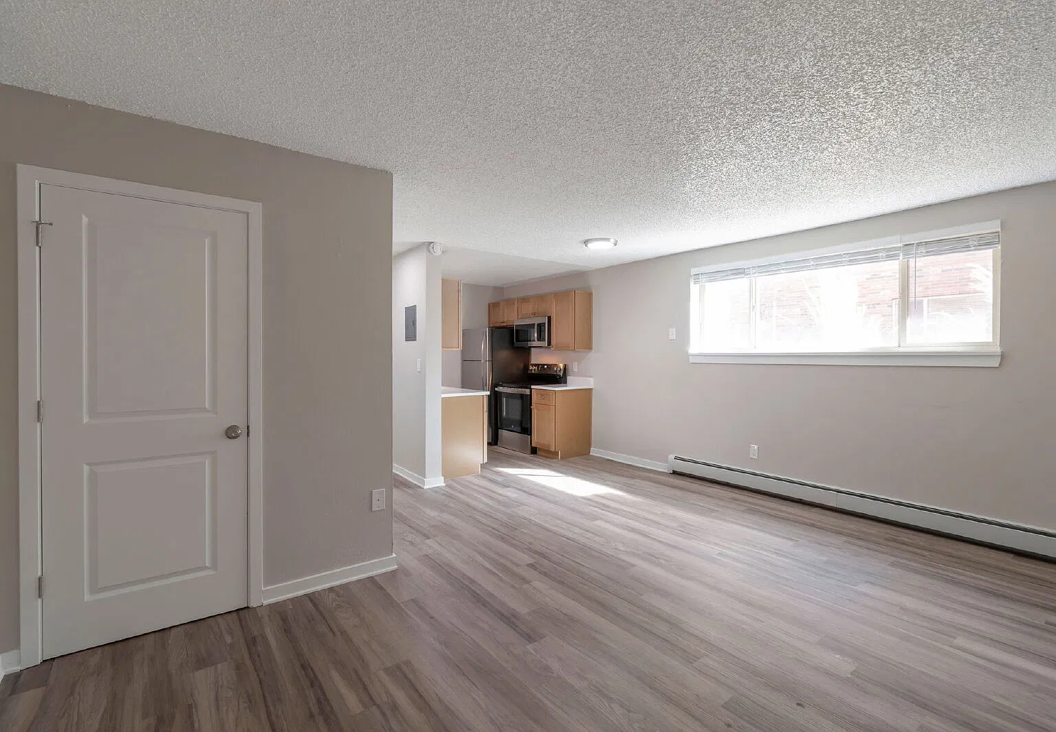 2 bed, 1.0 bath, 750 sqft, $1,440 — Photo 2
