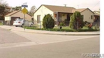 1st image of 1035 Glen Ave