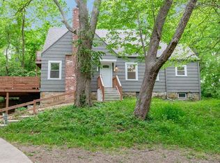 8422 Oldham Rd, Kansas City, MO 64138