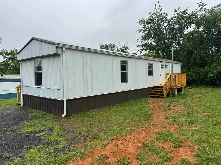32-55 Doty Ln — Photo 6