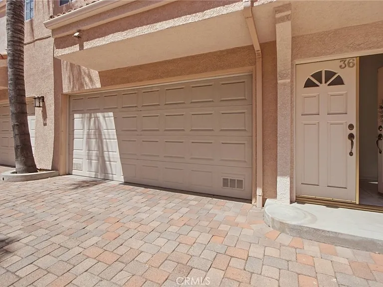 5200 White Oak Ave #36 — Photo 25