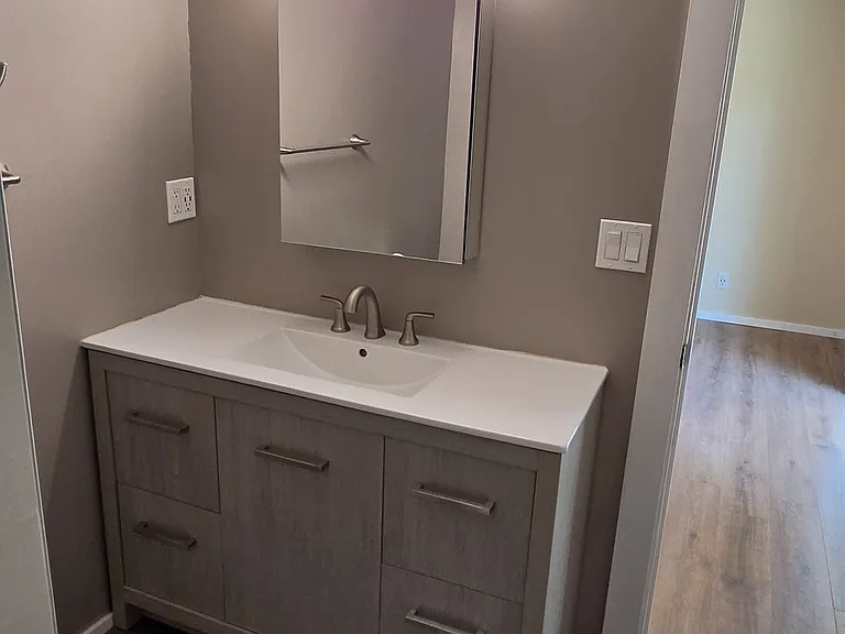 819 Cambon Cir — Photo 18