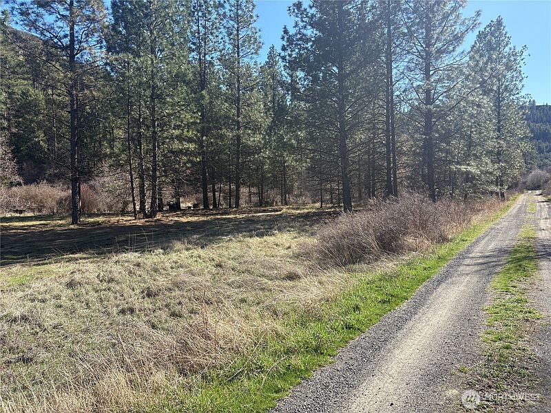4th image of 32900 Hawk Creek Ranch Rd N