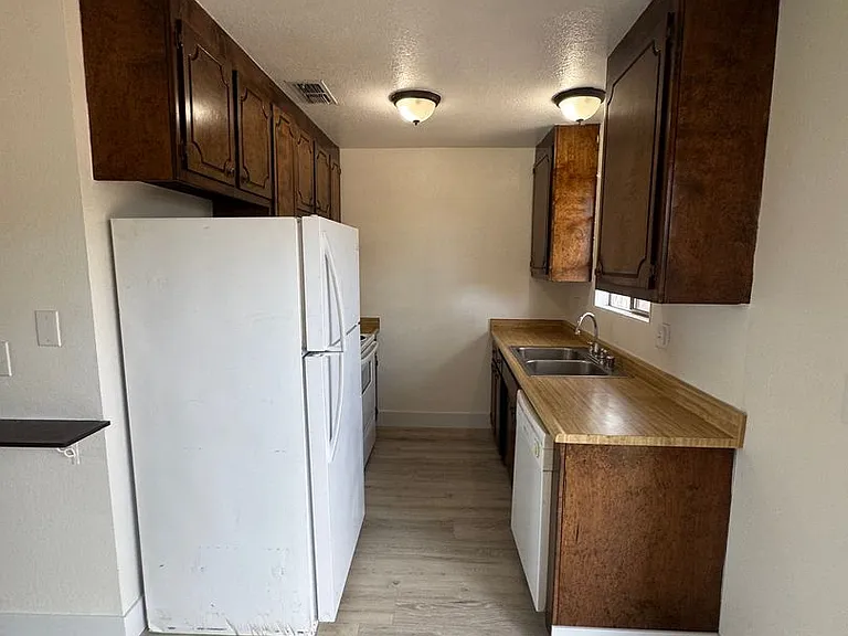 5574 Mountain View Dr — Photo 6