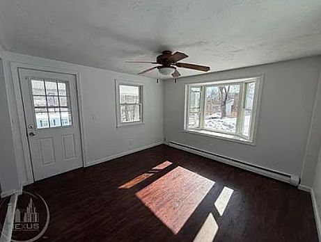 3rd image of 132 Canton St