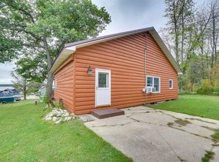 N9222 Davis St, Curtis, MI 49820