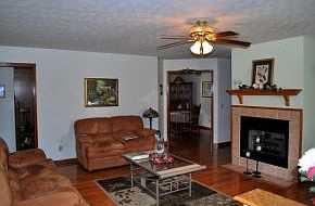 3rd image of 109 Meadow Crest Dr