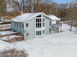 14725 Nichols Rd, Bath, MI 48808