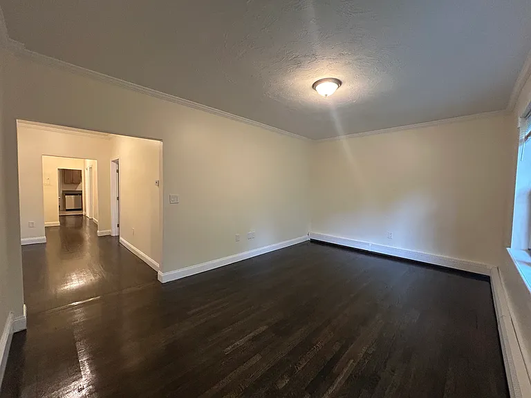 435 Walnut Ave #6 — Photo 10