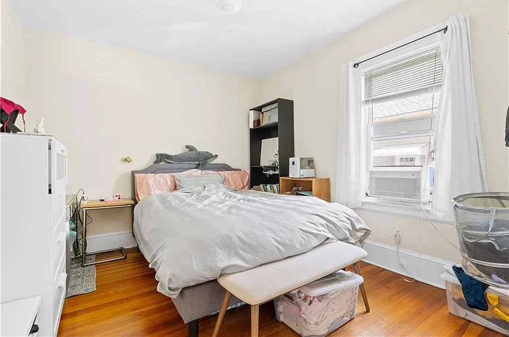 2 bed, 1.0 bath, 1225 sqft, $2,650 — Photo 4