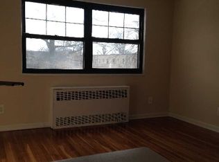 13605 Jewel Ave #B, Kew Gardens Hills, NY 11367