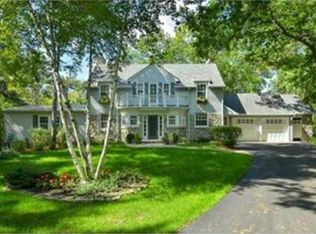 6 Webster Pl, Hopkins, MN 55305