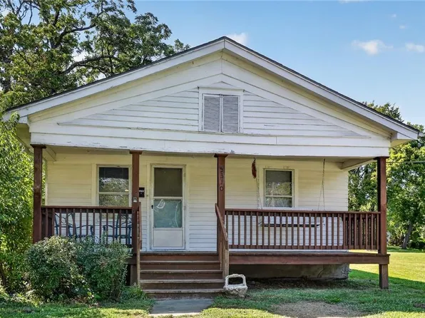5310 Quivira Rd, Shawnee, KS 66216