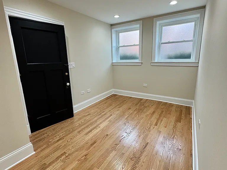 5506 N Glenwood Ave #G — Photo 13