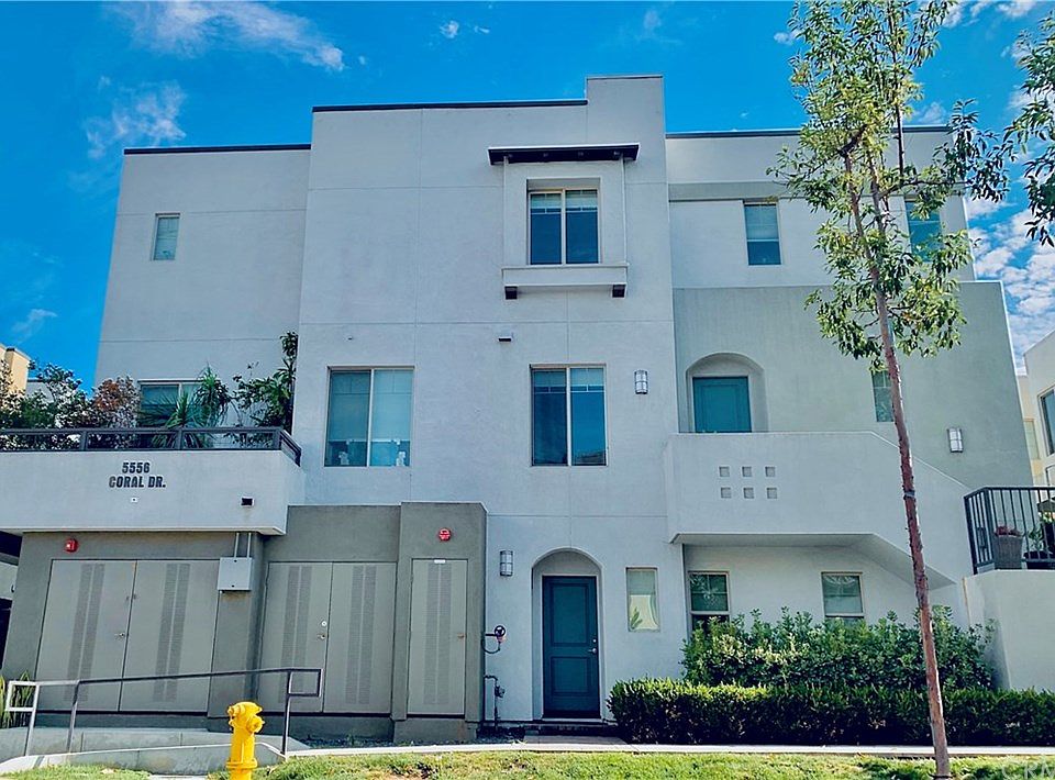 1st image of 5556 Coral Dr Unit 101
