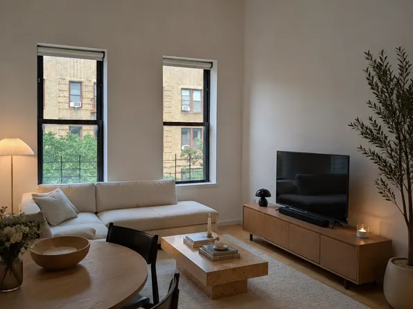 118 Greenpoint Avenue image 1 of 7