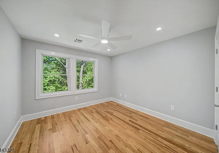 13 Rockaway Ave — Photo 24