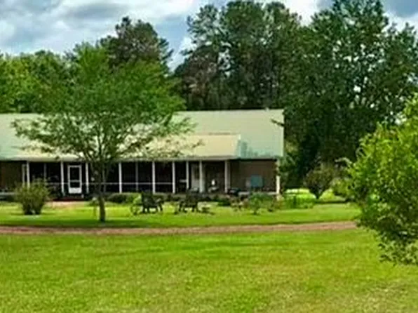 711 N Jefferson St, Quitman, GA 31643