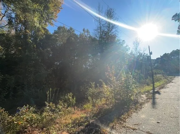 Taft St, Fayetteville, NC 28306
