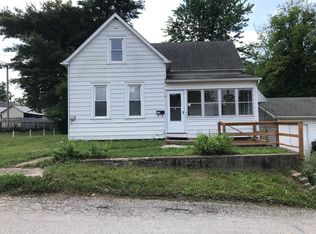 813 Chouteau Ave, Alton, IL 62002
