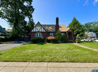 4-60 Lyncrest Ave, Fair Lawn, NJ 07410
