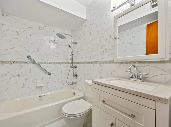 155 Bay 44th Street image 12 of 20