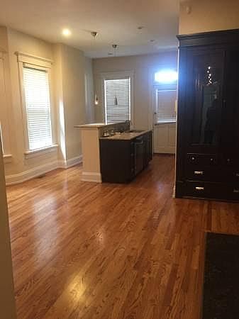 1st image of 815 Neil Ave APT 101