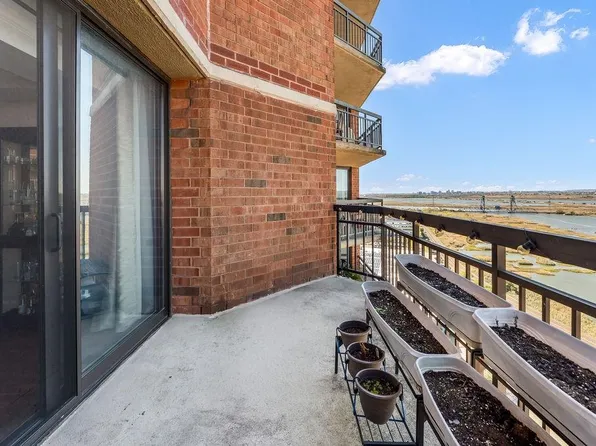 2110 Harmon Cove Tower image 35 of 50